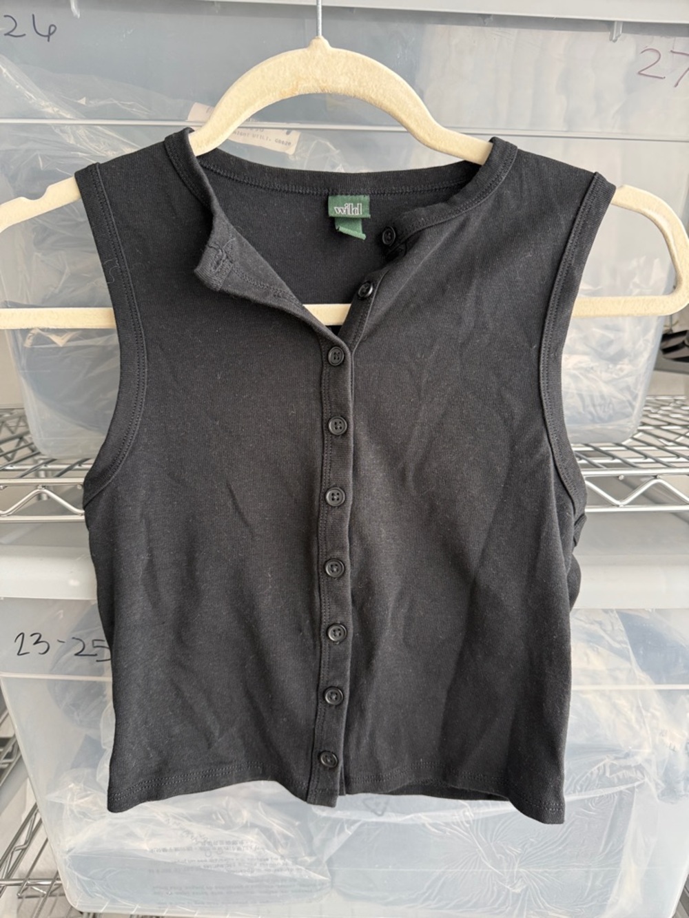 wild fable Black Sleeveless Button-Front Crop Tank